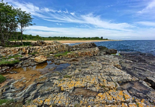 Schweden Tour - Küste bei Varhallen (13487 visits)
Varhallen ist eine zerklüftete Küstenlandschaft mit dramatischen Sandsteinfelsen und sc... Schweden Tour - Küste bei Varhallen