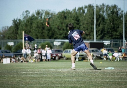 Barooga - Chet (168 visits)
Chet von der amerikanischen Mannschaft beim Abwurf zum Fast Catch. Die USA haben das Turnier... Barooga - Chet