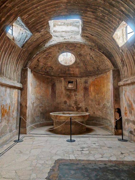 0460_Pompeji_241024_JZEbv_Terme del Foro.jpg