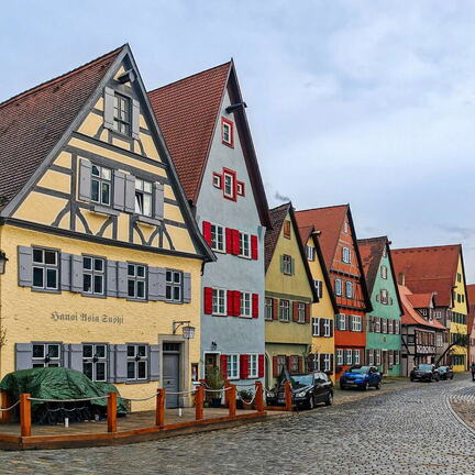 Bayertour: die Schmiedgasse in Dinkelsbühl 