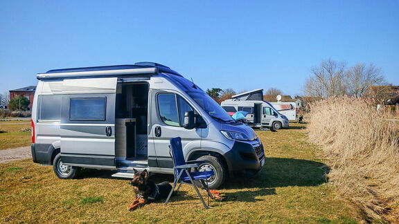 Weser/Nordsee-Tour: Stellplatz in Fedderwardersiel